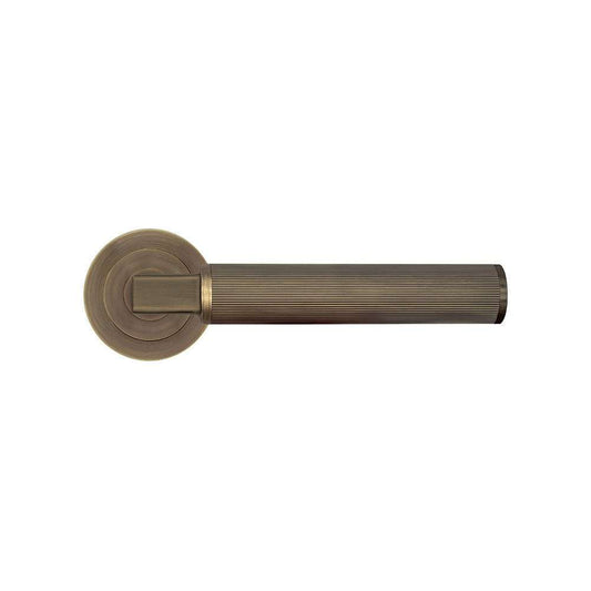 Delphi Matt Antique Brass Handle